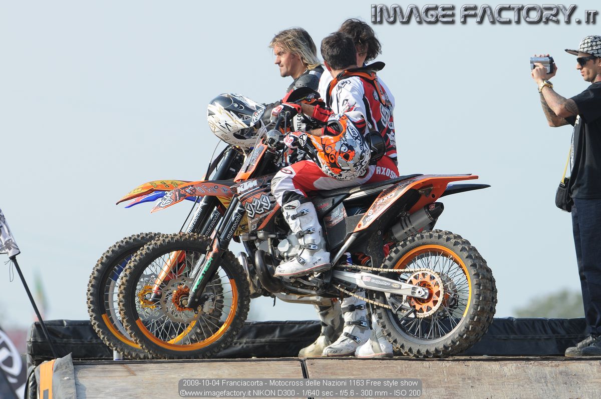 2009-10-04 Franciacorta - Motocross delle Nazioni 1163 Free style show